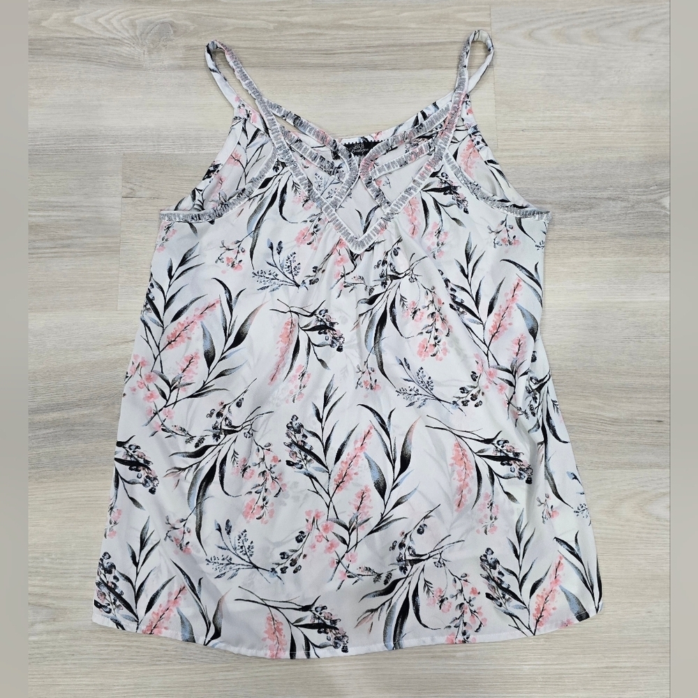 BKE Boutique Floral Camisole With Beading. Size Medium
